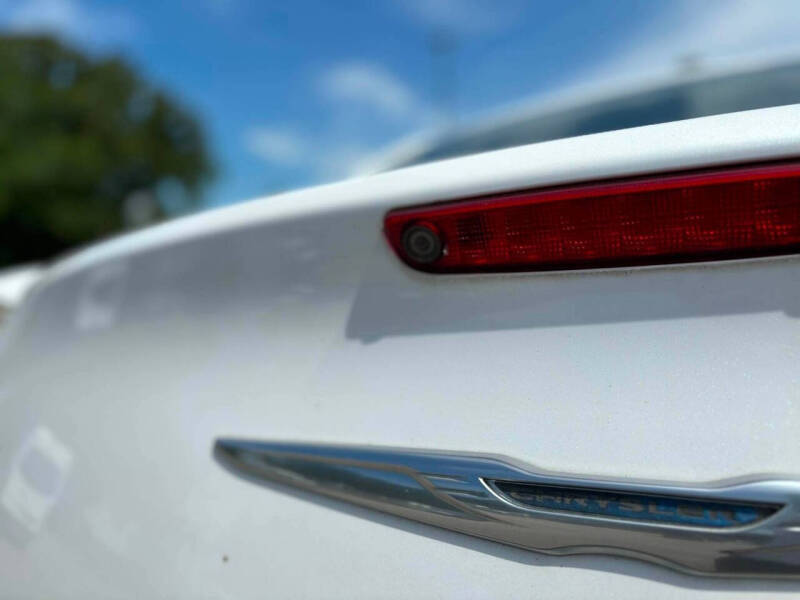 2013 Chrysler 300