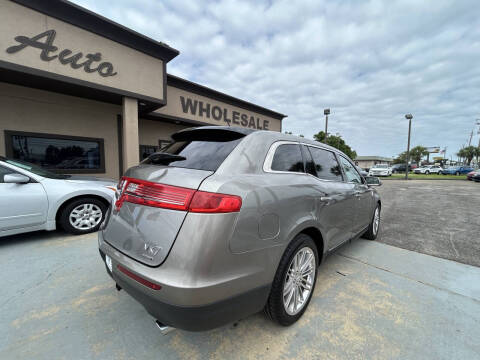 2016 Lincoln MKT EcoBoost