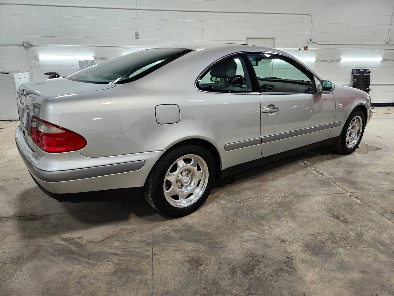 1999 Mercedes-Benz CLK for sale at Vehicle Brothers LLC in Broadview Heights, OH