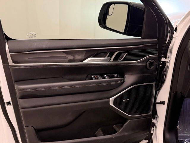 2024 Jeep Wagoneer