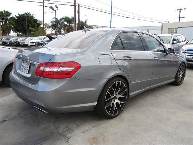 2011 Mercedes-Benz E-Class