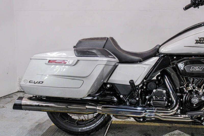 2023 Harley-Davidson CVO Road Glide