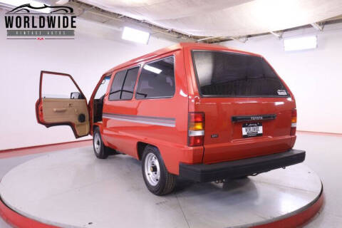 1984 Toyota Van Deluxe