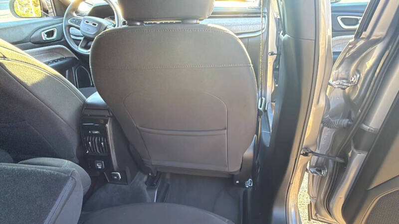 2023 Jeep Compass Sport