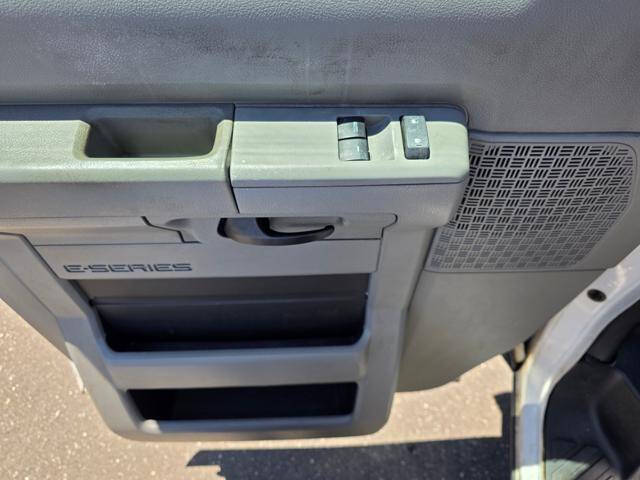 2012 Ford E-Series E-150