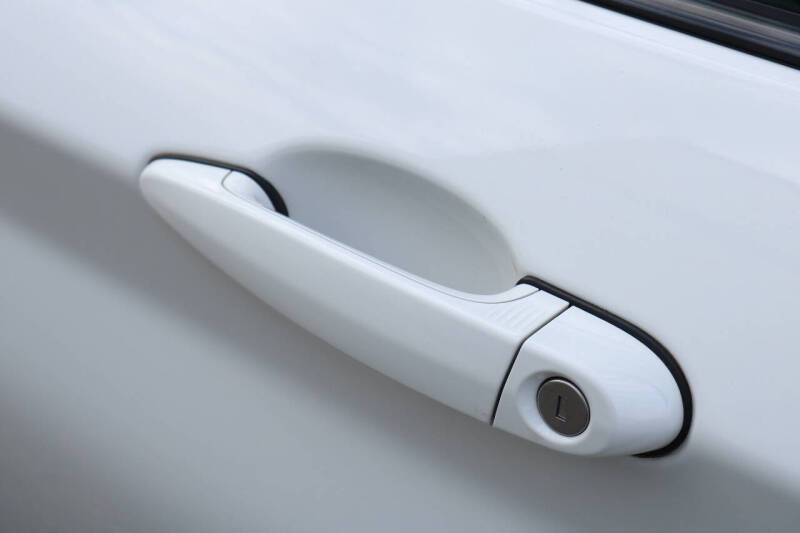 2018 BMW 2 Series M240i