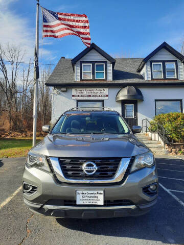 2017 Nissan Pathfinder SV