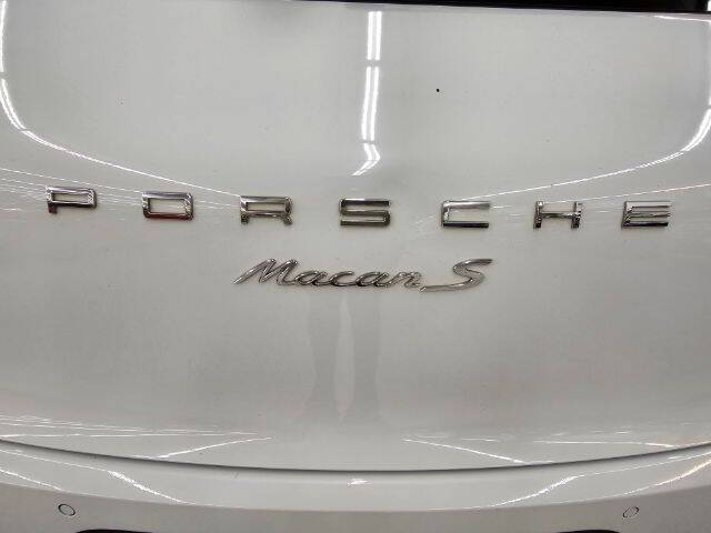 2016 Porsche Macan S
