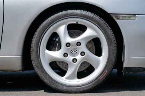 2001 Porsche 911 Carrera