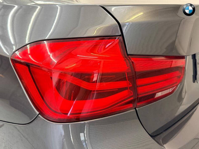 2016 BMW 3 Series 330e