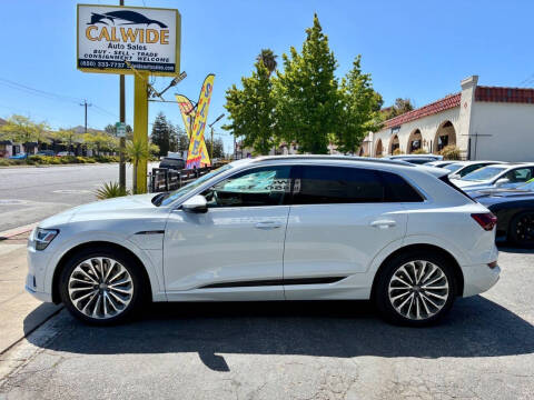 2019 Audi e-tron quattro Prestige