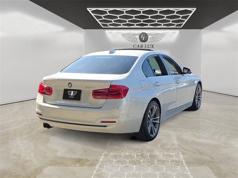 2017 BMW 3 Series 330i