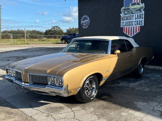 1970 Oldsmobile Cutlass Supreme for sale at Memory Lane Classic Cars in Bushnell, FL