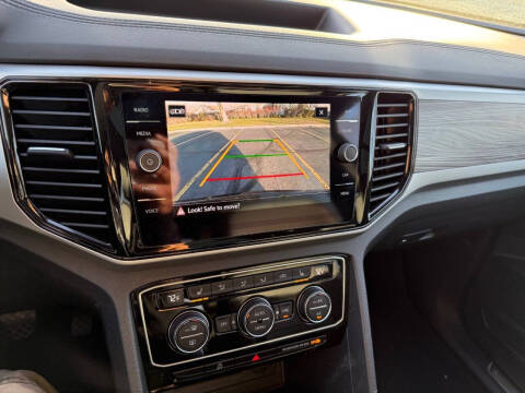 2022 Volkswagen Atlas Cross Sport V6 SE