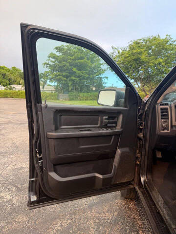 2017 RAM 1500 Express