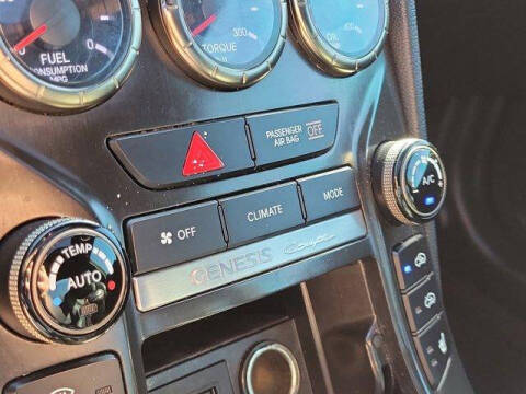 2013 Hyundai Genesis Coupe 3.8 Track