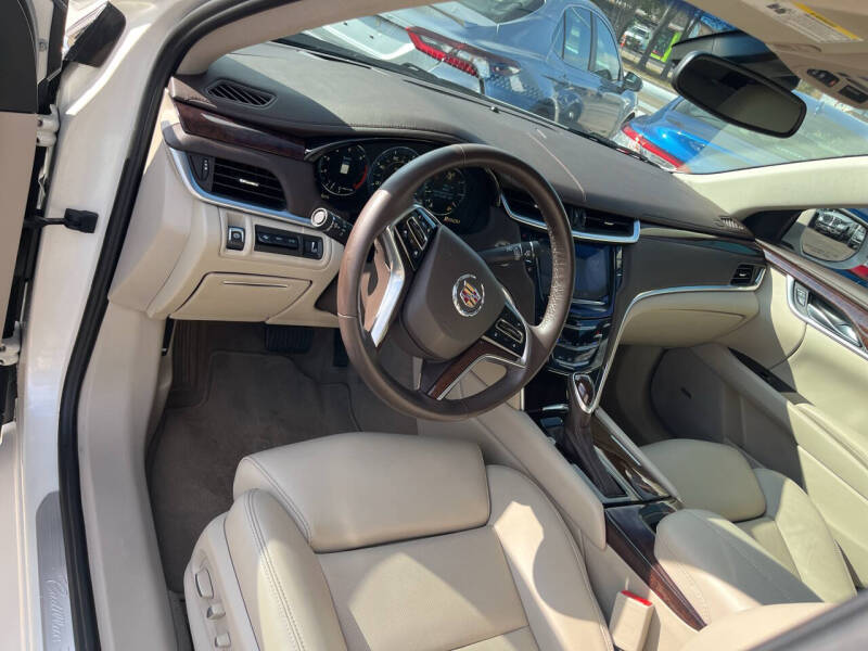 2013 Cadillac XTS Premium Collection