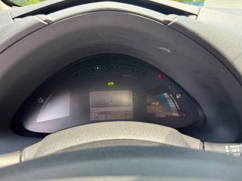 2014 Nissan LEAF S