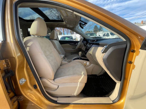 2015 Nissan Rogue SV