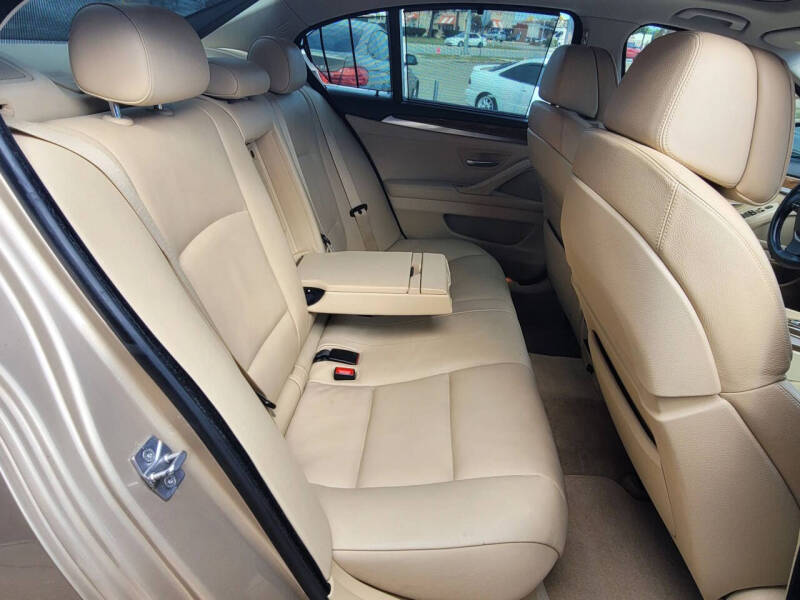 2011 BMW 5 Series 535i xDrive