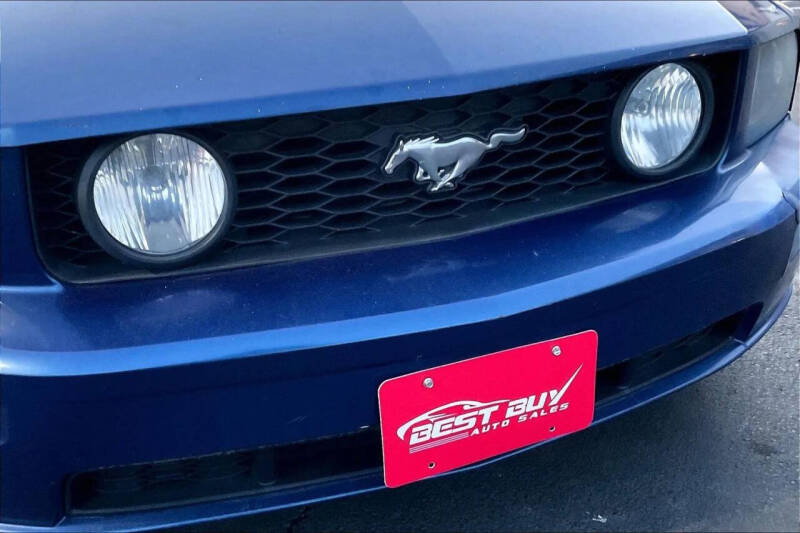 2006 Ford Mustang GT Deluxe