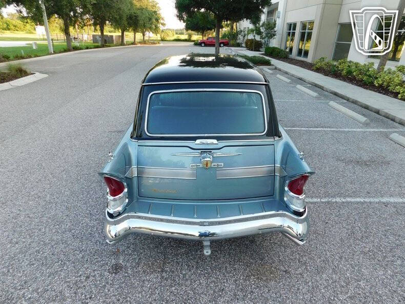 1957 Packard Clipper