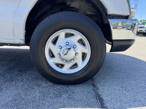 2012 Ford E-Series E-250