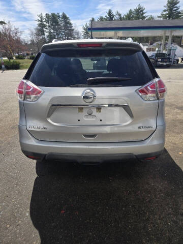 2015 Nissan Rogue SV