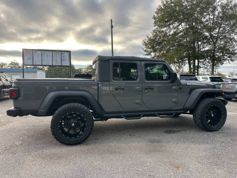 2021 Jeep Gladiator Willys Sport