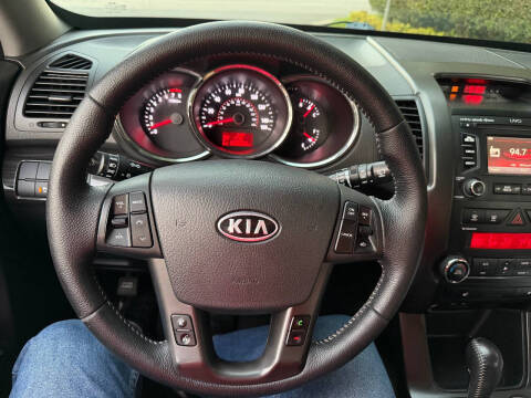 2013 Kia Sorento EX