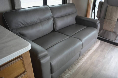 2023 Fleetwood RV Flair