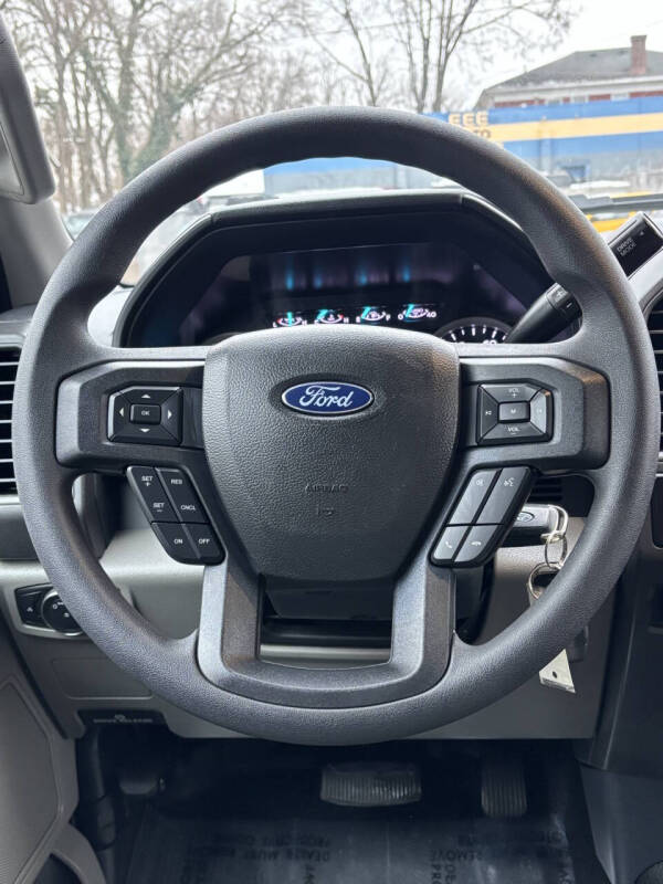 2022 Ford F-350 Super Duty XL