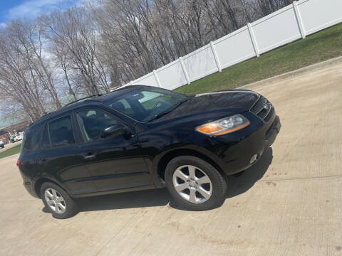 2009 Hyundai Santa Fe for sale at United Motors in Saint Cloud MN