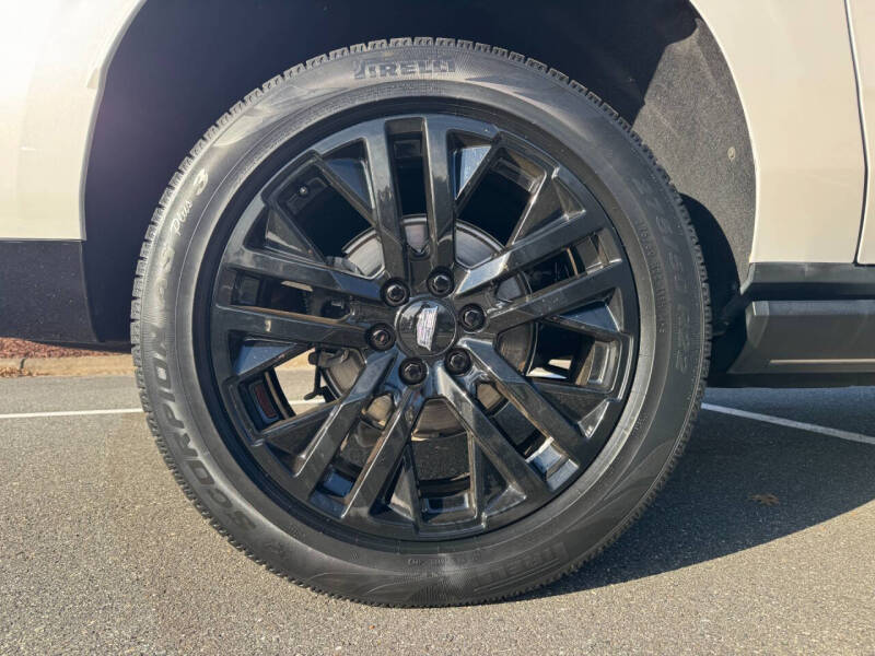 2023 Cadillac Escalade ESV Sport