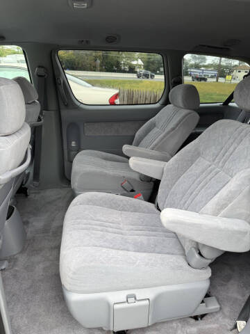 2000 Toyota Sienna LE