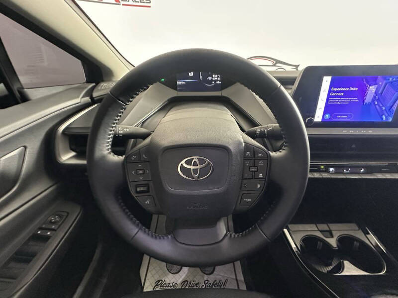 2024 Toyota Prius LE