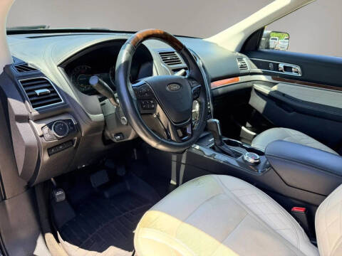 2018 Ford Explorer Platinum