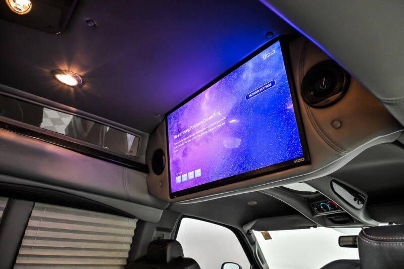 2023 GMC Savana 2500