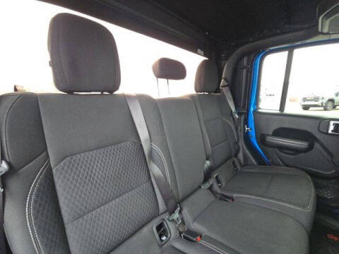 2021 Jeep Gladiator Sport