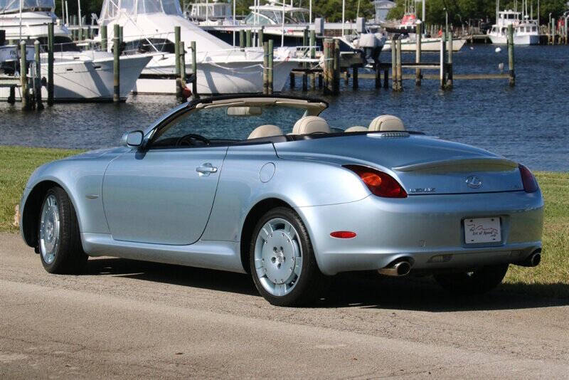 2004 Lexus SC 430