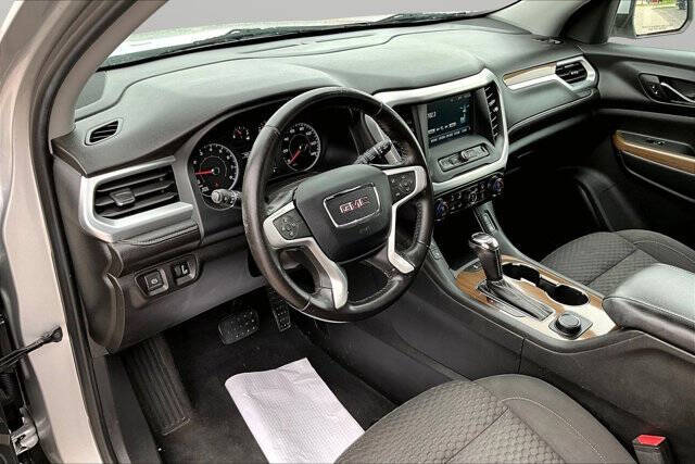 2019 GMC Acadia SLE-2