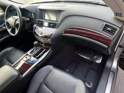 2013 Infiniti M37