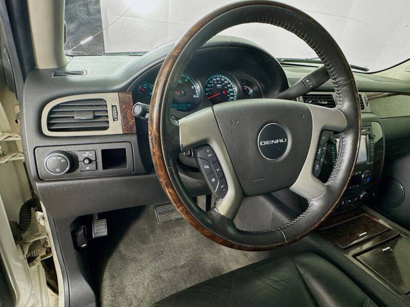 2013 GMC Yukon Denali