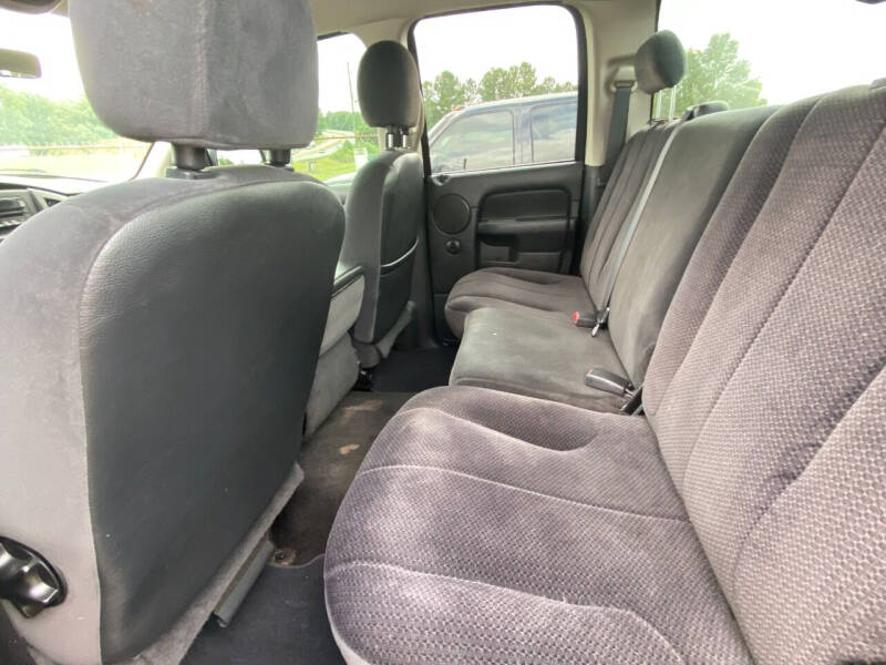 2005 Dodge Ram 1500 ST