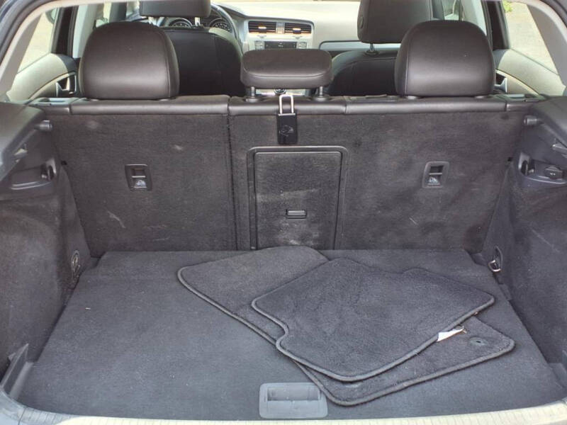 2017 Volkswagen Golf