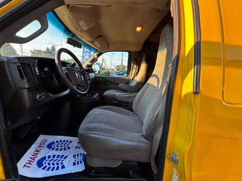 2019 Chevrolet Express 2500