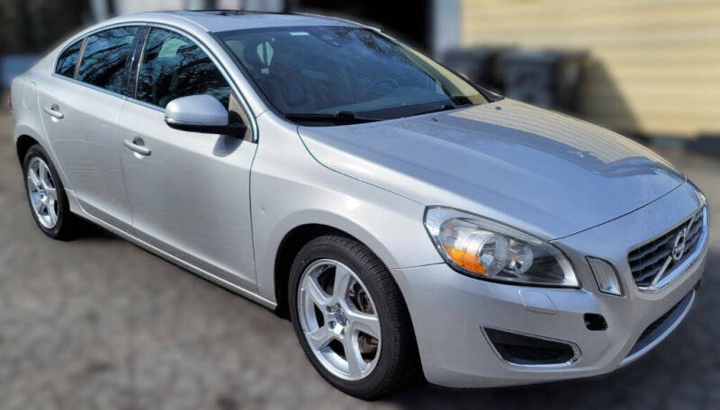 2012 Volvo S60 for sale at HARDIN'S AUTO LLC in Jonesboro GA