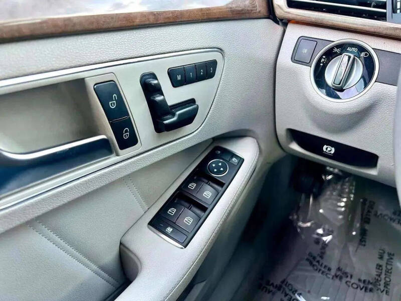 2012 Mercedes-Benz E-Class