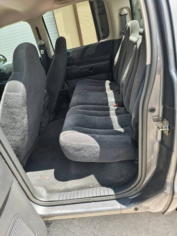 2003 Dodge Dakota SLT