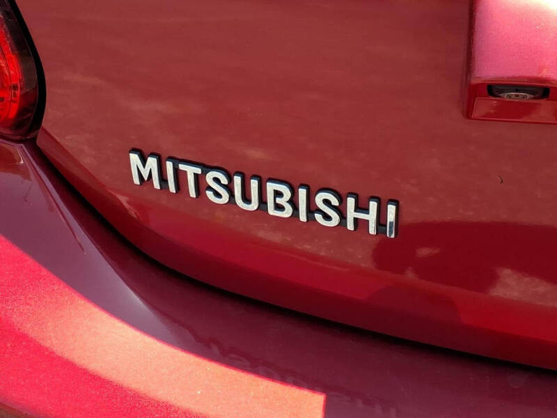 2019 Mitsubishi Mirage ES